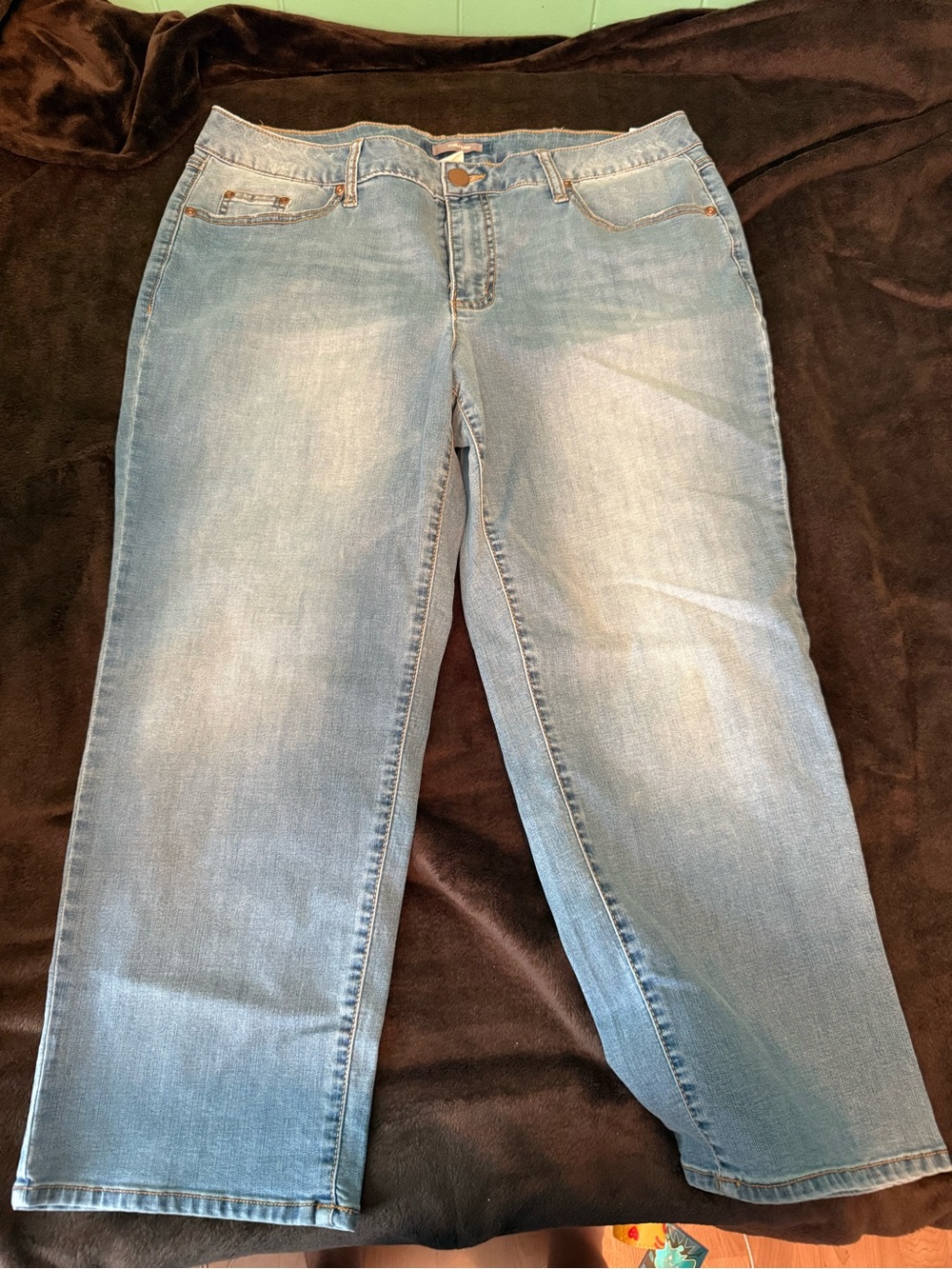 Maurices Light Blue Straight Leg Capris Jeans